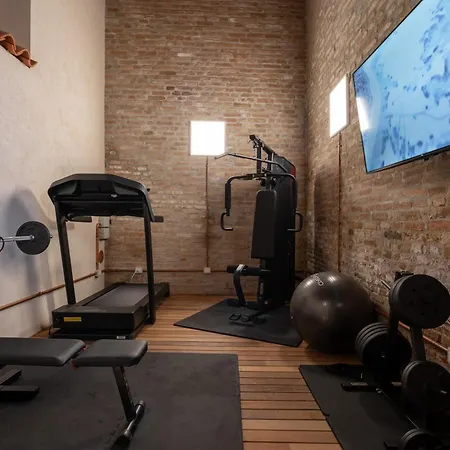 アパート Palazzo Raspi - Private Gym And Canal View *