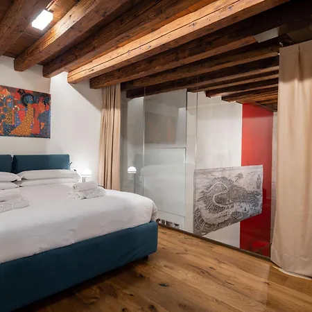 Palazzo Raspi - Private Gym And Canal View *