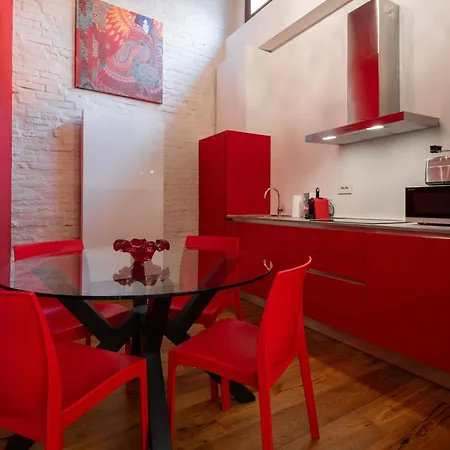 Palazzo Raspi - Private Gym And Canal View Apartment *