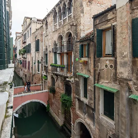 Palazzo Raspi - Private Gym And Canal View * Venice