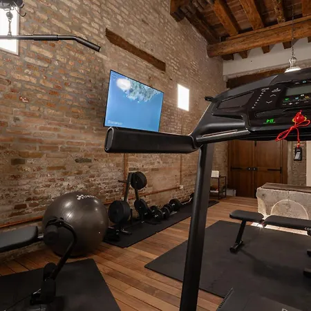 Palazzo Raspi - Private Gym And Canal View * Venice